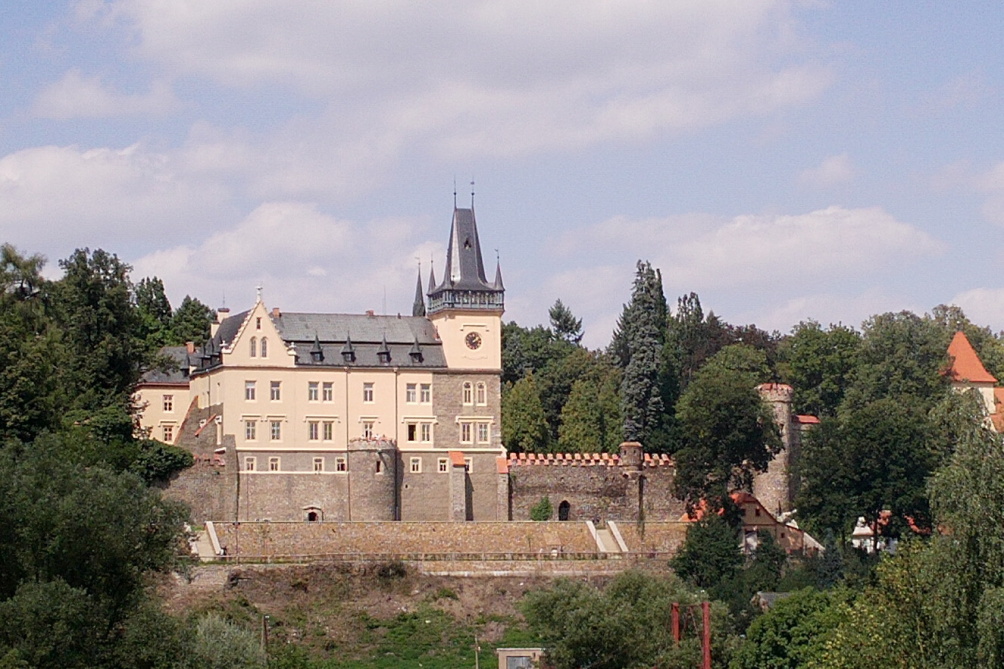 ZRUČ NAD SÁZAVOU